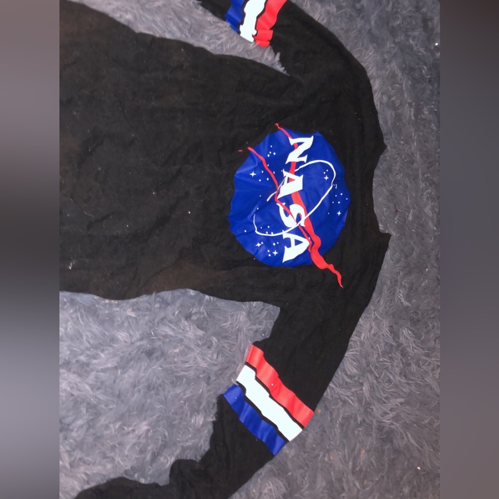 Girls nasa shirt